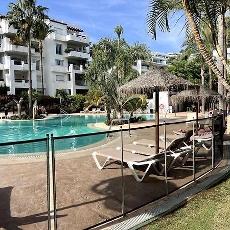 Costalita Beach Apartamento En Estepona Kültér fotó