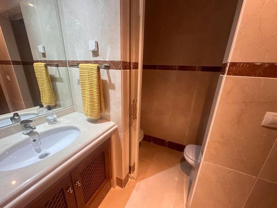 Costalita Beach Apartamento En Estepona Kültér fotó