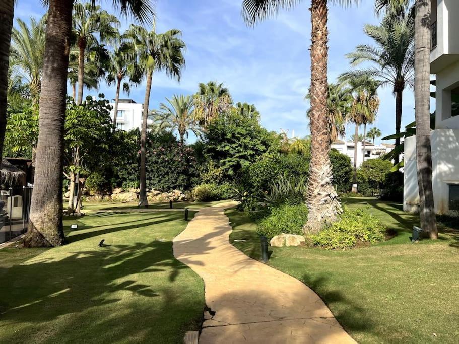 Costalita Beach Apartamento En Estepona Kültér fotó
