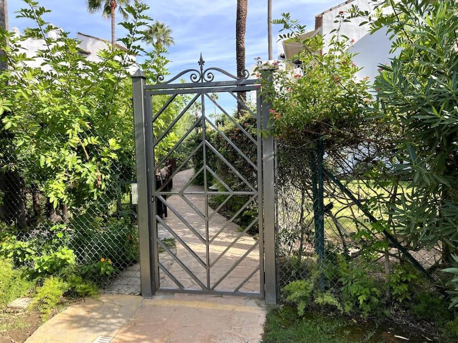 Costalita Beach Apartamento En Estepona Kültér fotó